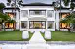 villa lucia, villa lucia candidasa, beachfront villa bali, 4 bedrooms beachfront villa, beachfront villa candidasa, candidasa beachfront villa, private beachfront villa, luxury beachfront villa bali, luxurious, private villa candidasa