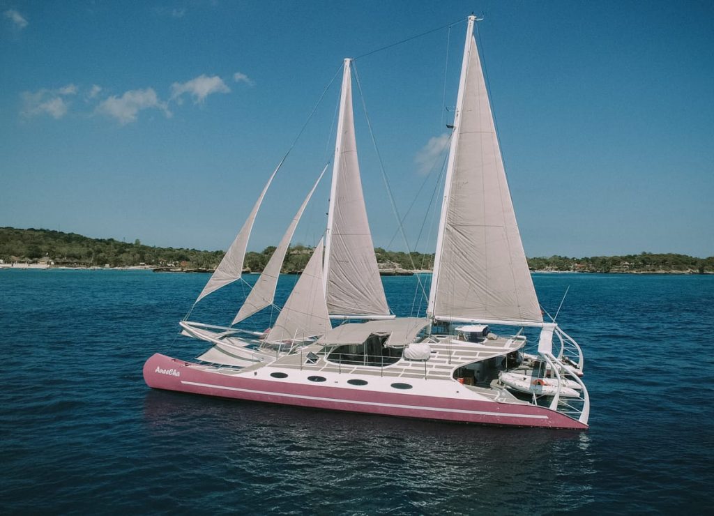 bali yacht tour